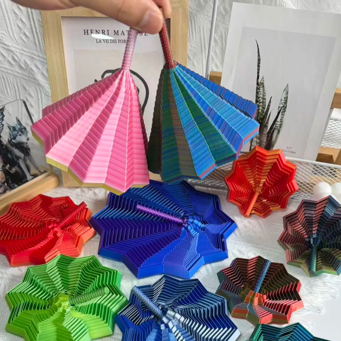3D Printing Household Items - 1PCS 3D Printing Hexagonal Rotating Spiral